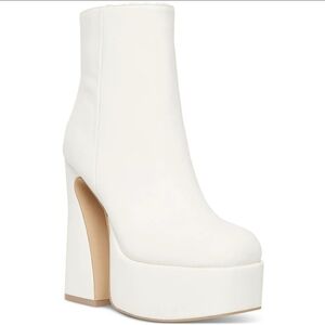 NIB Madden Girl Platform Mid Calf Boots Size 9.5 White Fall Sexy Boho